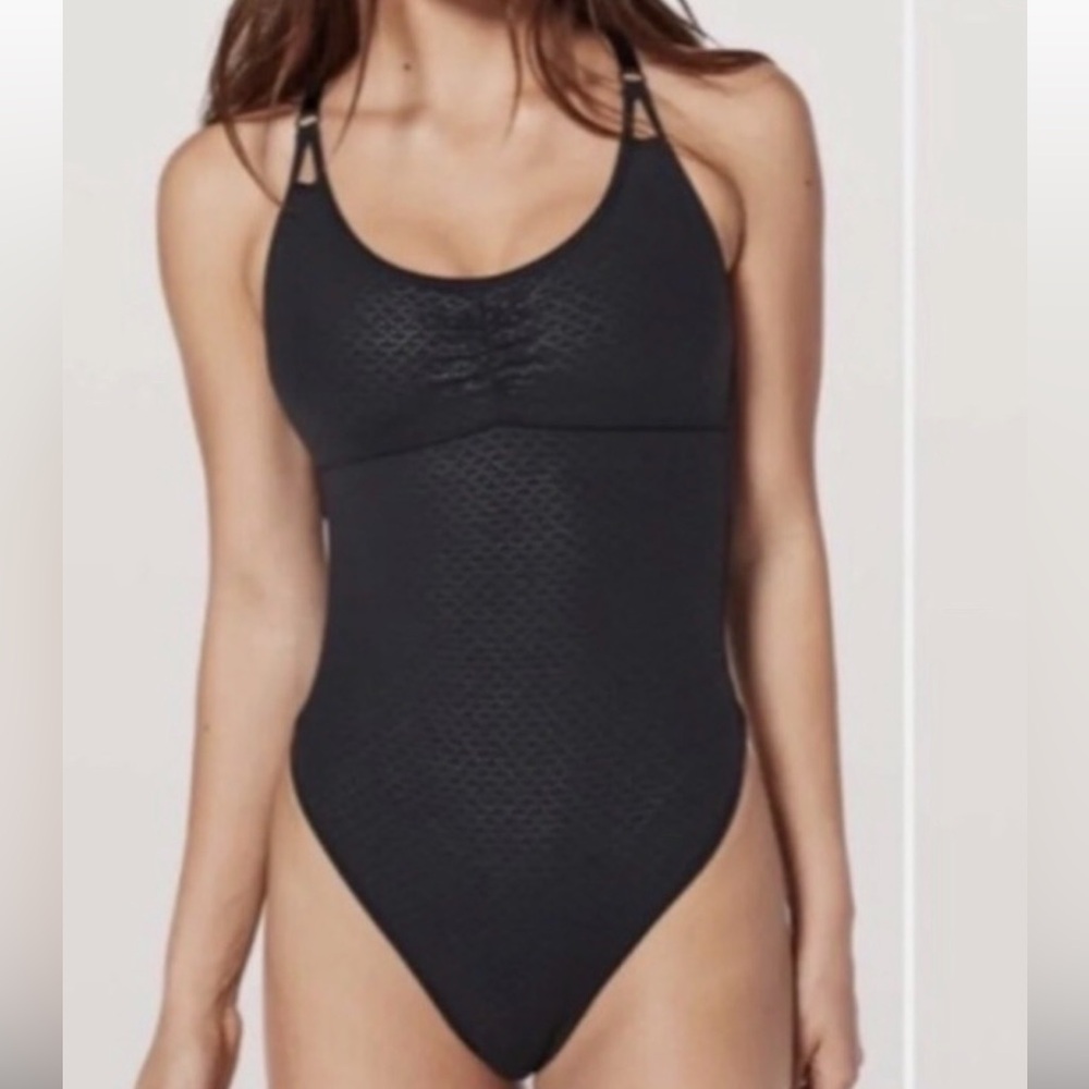 Lululemon The Easy Bodysuit